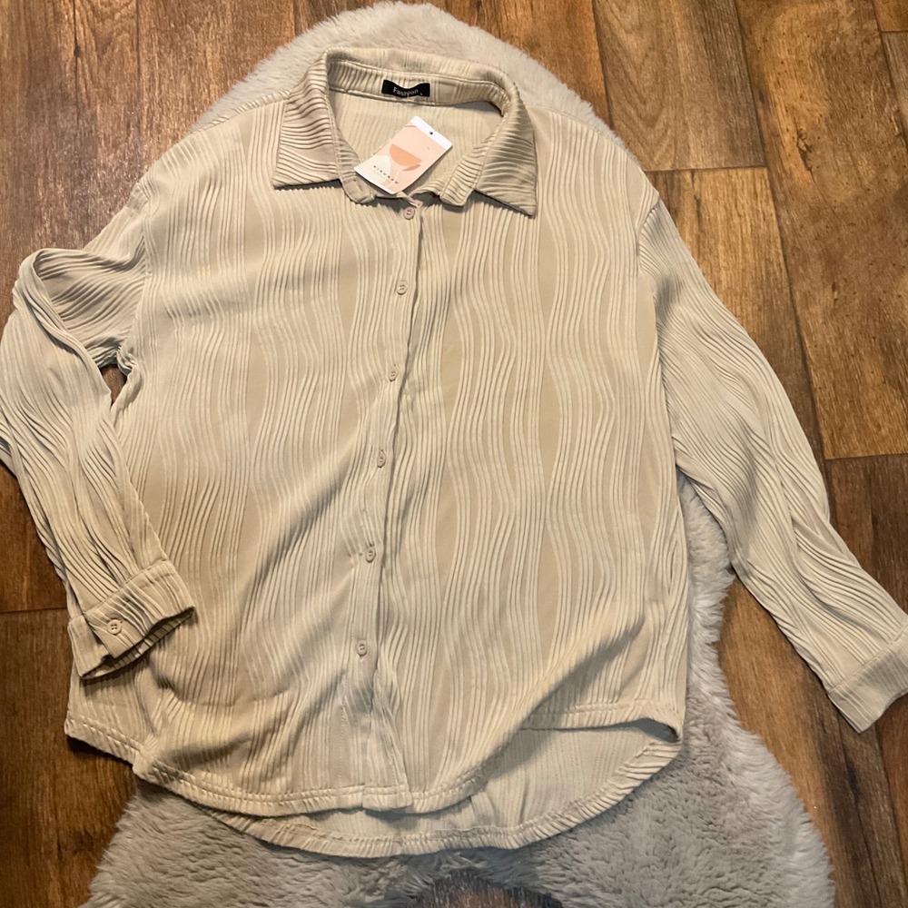 Kirundo Blouse Size Large Long‎ Sleeve Wave Pattern Cream Button Front Women's